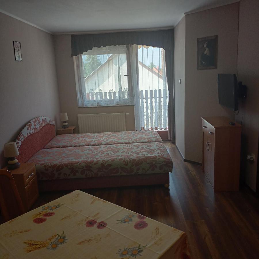 Livia Apartman Bük Екстериор снимка
